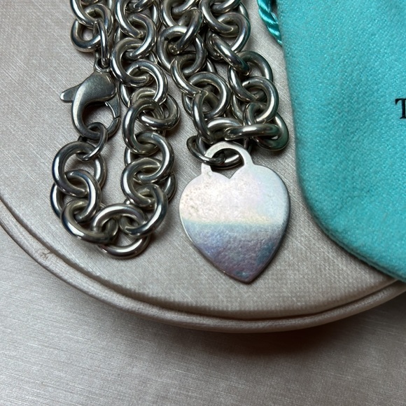 Tiffany & Co. heart necklace. #10 - Picture 4 of 4